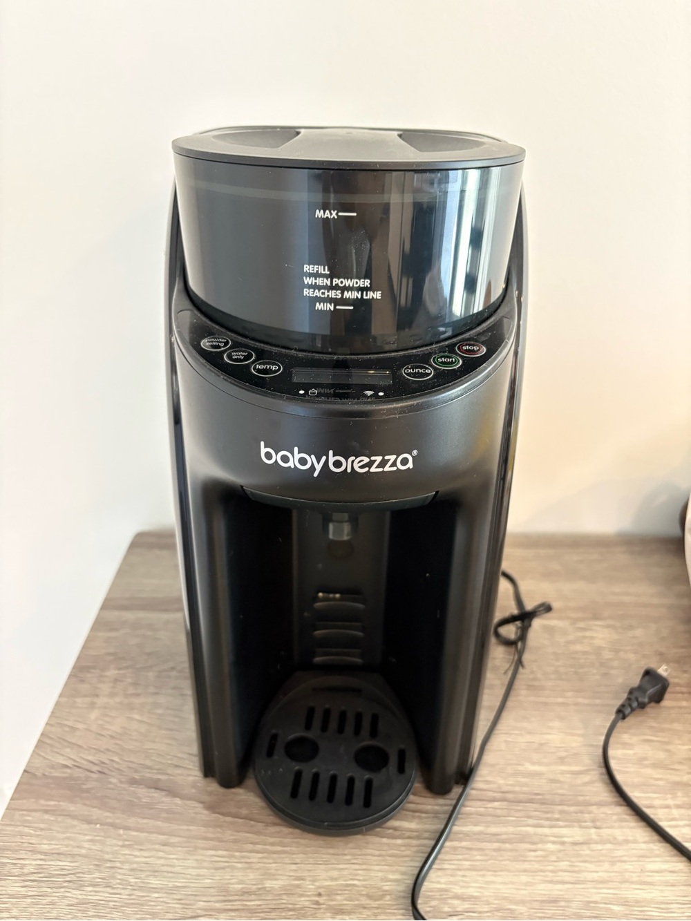 Baby Brezza Formula Pro Baby Bottle Maker - Black